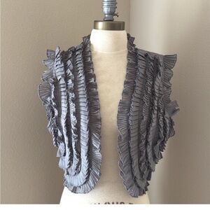 Kimchi Blue frill vest